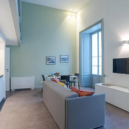 Loggia Visconti - By Myhomeincomo Appartement *