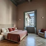 Loggia Visconti - By Myhomeincomo Apartament