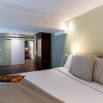 Apartament Loggia Visconti - By Myhomeincomo *