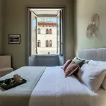 Loggia Visconti - By Myhomeincomo *