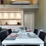 Loggia Visconti - By Myhomeincomo Apartamento Como