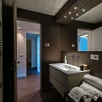 Loggia Visconti - By Myhomeincomo *