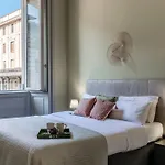 Loggia Visconti - By Myhomeincomo Apartament *