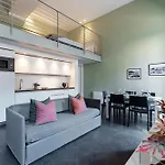 Loggia Visconti - By Myhomeincomo