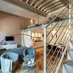 Loggia Visconti - By Myhomeincomo *
