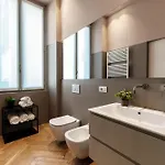 Apartament Loggia Visconti - By Myhomeincomo Como