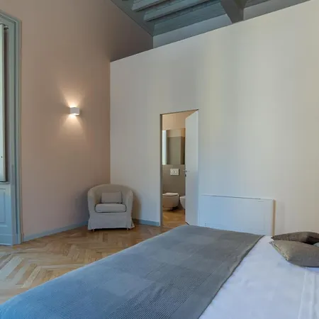 Loggia Visconti - By Myhomeincomo Como