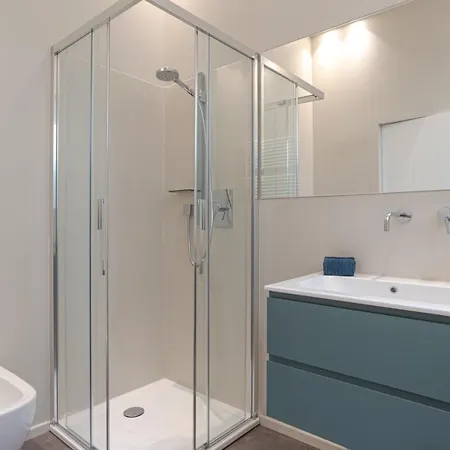 Loggia Visconti - By Myhomeincomo