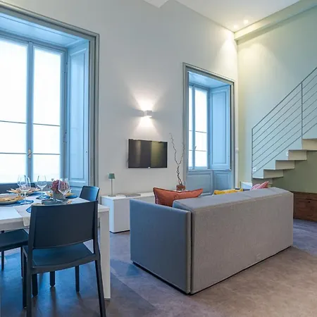 Апартаменты Loggia Visconti - By Myhomeincomo Комо