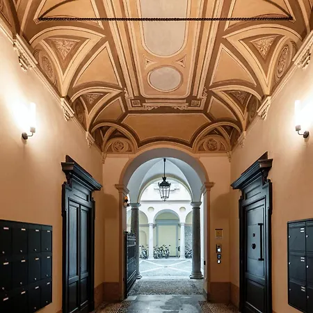 Loggia Visconti - By Myhomeincomo