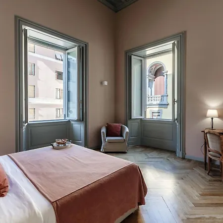 Del Cardinale By Myhomeincomo Côme