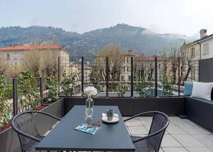 Loggia Visconti - By Myhomeincomo Como