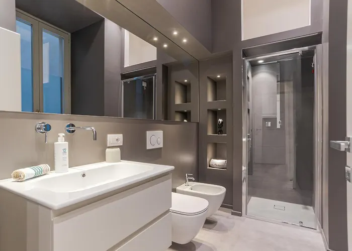 Apartment Loggia Visconti - By Myhomeincomo