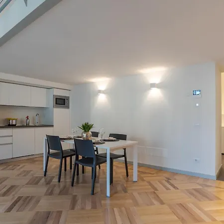 Appartement Del Cardinale By Myhomeincomo